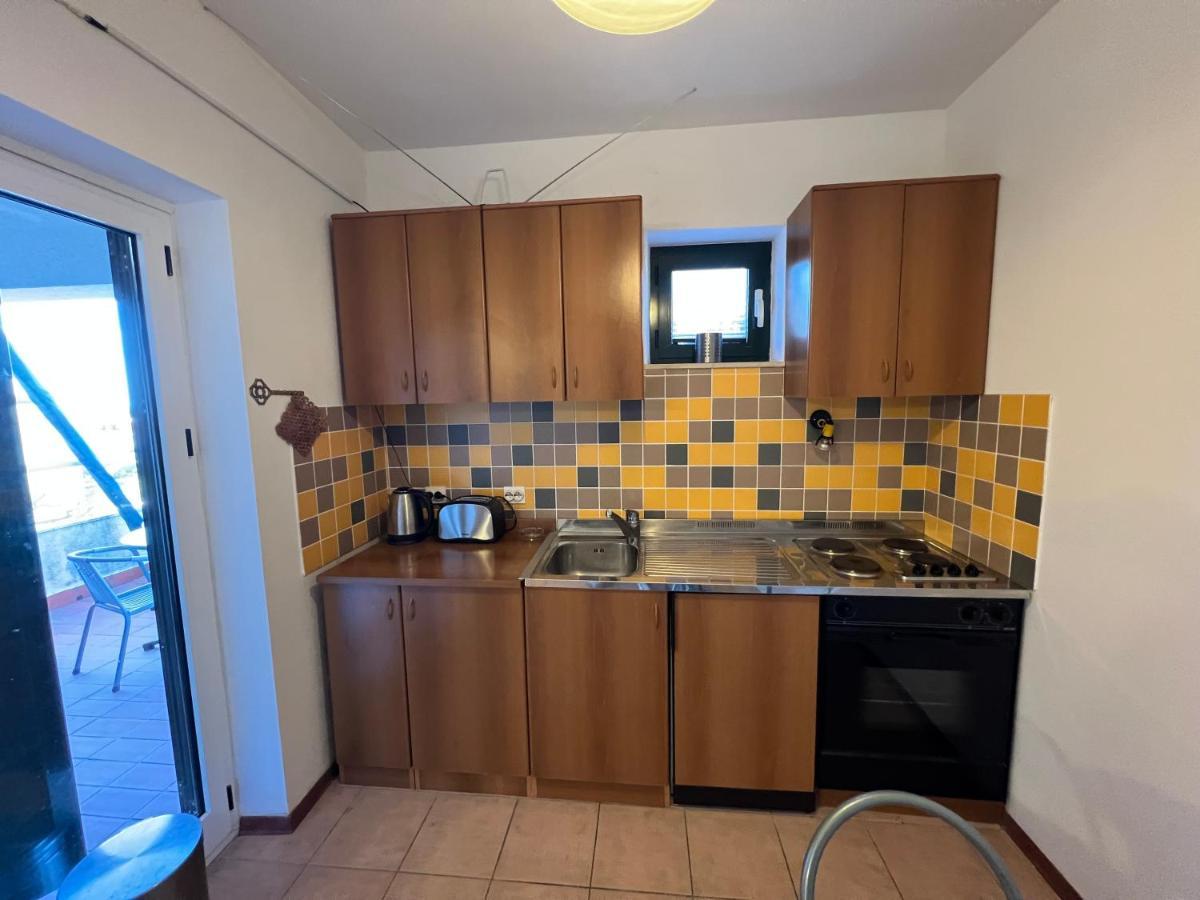 Apartment Luka 诺瓦利娅 外观 照片